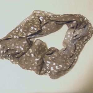 NWT Wilsons Leather Infinity Scarf Taupe w/Foil Animal Print Pattern